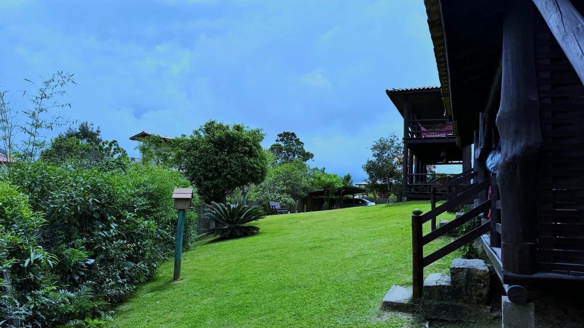 Pousada Casa Morango - Praia Do Rosa - Sc 2*,  Brazil