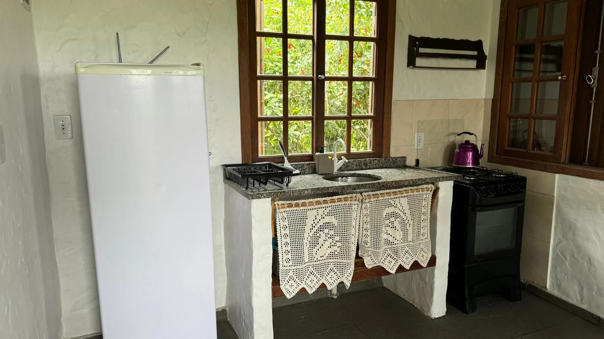 ** Guest house Pousada Casa Morango - Praia Do Rosa - Sc Brazil
